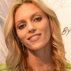 Anja Rubik