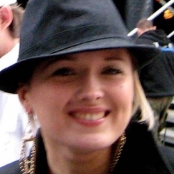 Gosia Andrzejewicz
